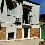 Assammichele Apartment *